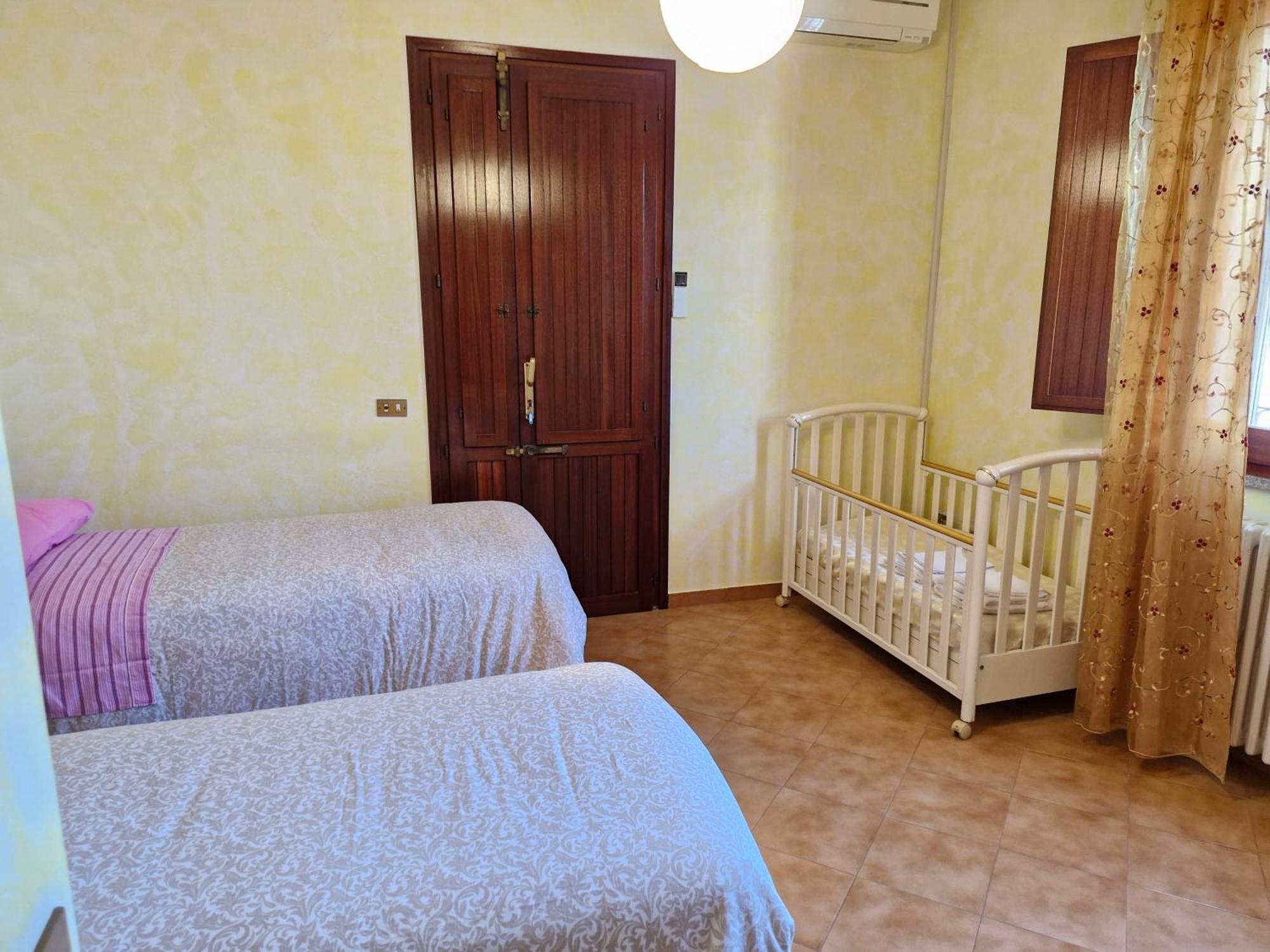 Casa Vacanze Sweet Home Сан-Джованні-ін-Маріньяно Екстер'єр фото