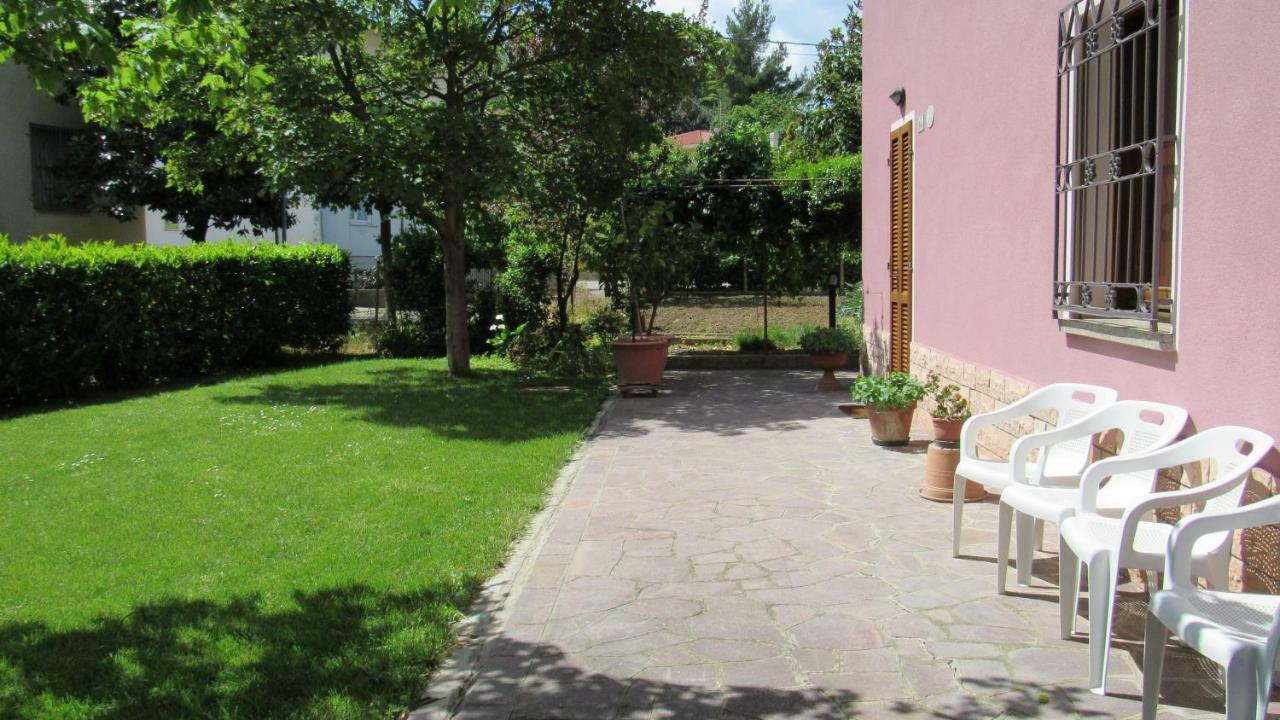 Casa Vacanze Sweet Home Сан-Джованні-ін-Маріньяно Екстер'єр фото