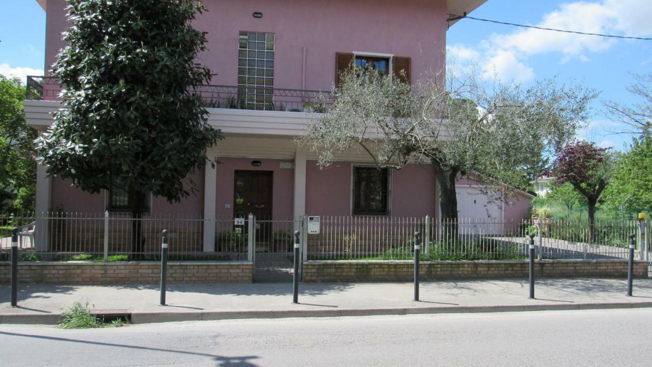Casa Vacanze Sweet Home Сан-Джованні-ін-Маріньяно Екстер'єр фото